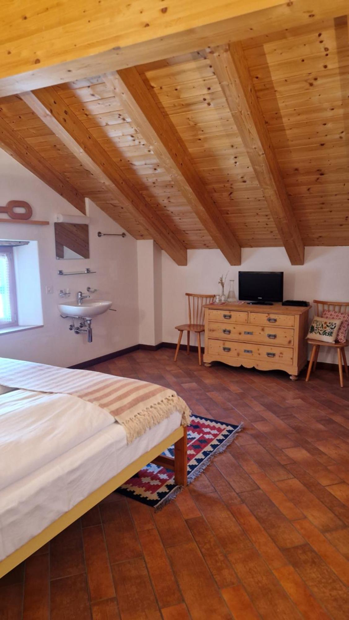 Weisses Kreuz - Crusch Alva Bed & Breakfast Samedan Luaran gambar